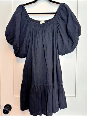entro Black Puff Sleeve Mini Dress